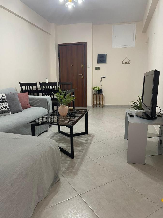 Cozy Apartment In Nea Palatia-Oropo Exterior foto
