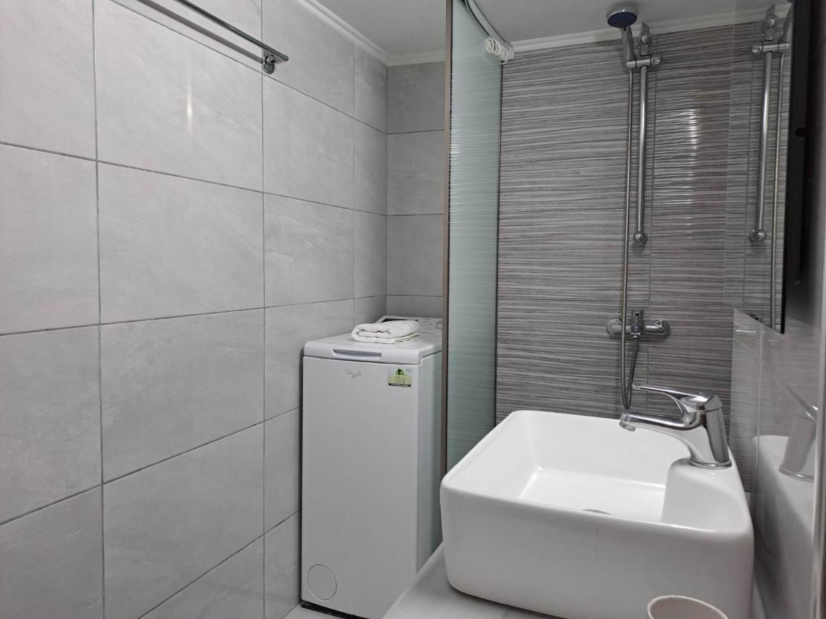 Cozy Apartment In Nea Palatia-Oropo Exterior foto